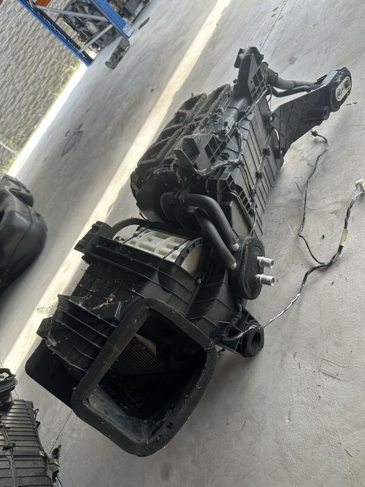 Grup caldura aeroterma sub bord Mercedes w204 w205  w207 w212 w213 C  E class europa volan stanga motorase reglaj automate climatronic calorifer ac