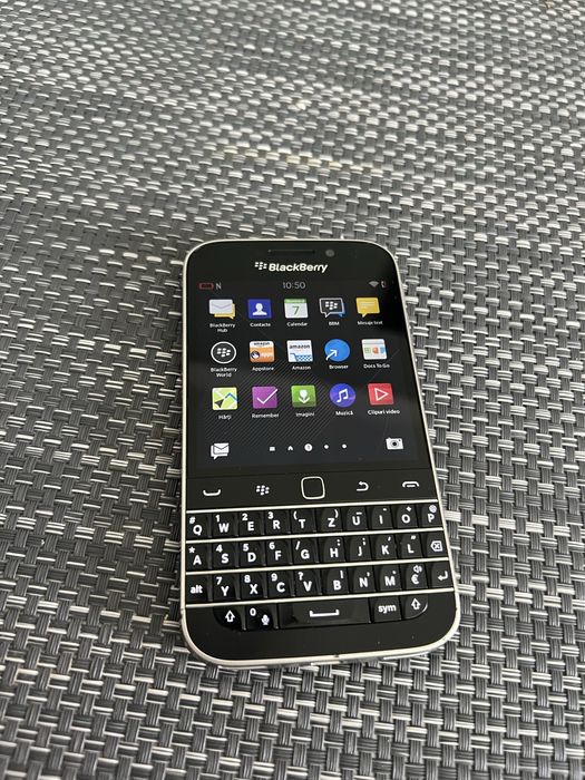 BlackBerry Q20 negru