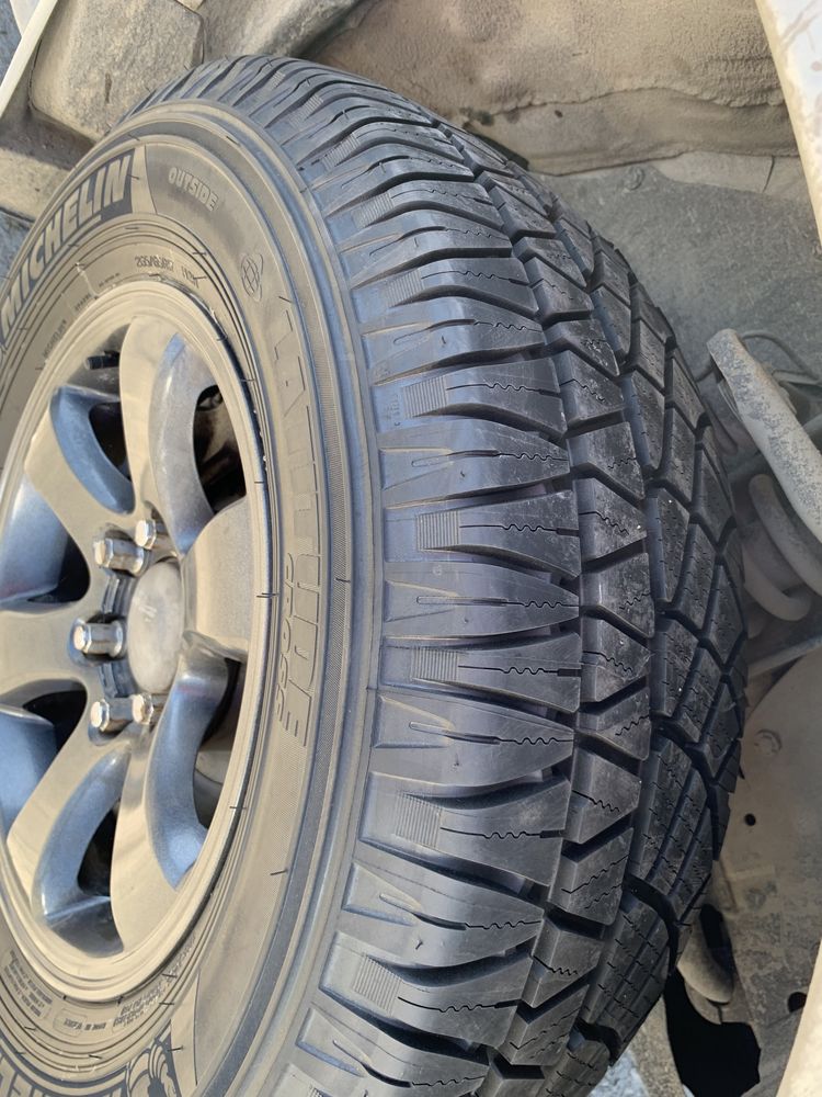 Авторезина 265 65. Michelin Latitude Cross. 265 65 R17 Tracmas. Резина Мишлен на Прадо 150. Колесные диски 265/65 r17 Тойота.