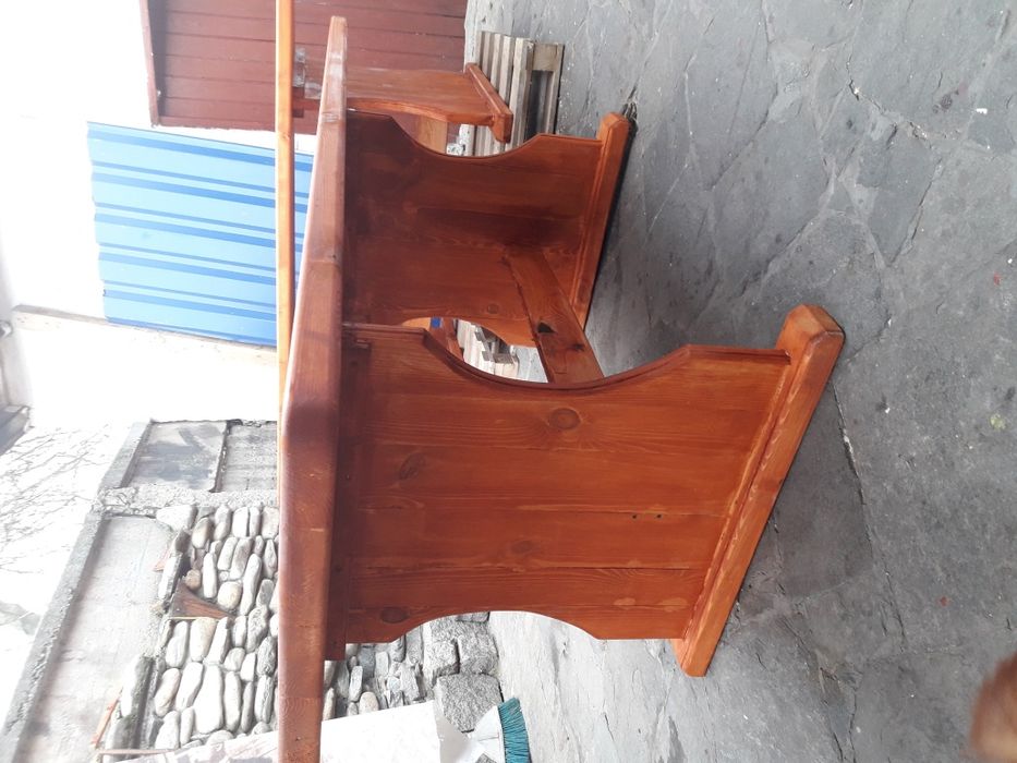 Маса и пейка за градината