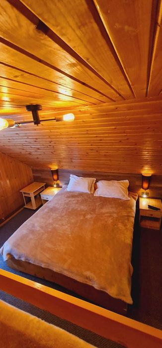 Cabana de Inchiriat Stana de Vale,jacuzzi,sauna,ciubar,semineu,munte