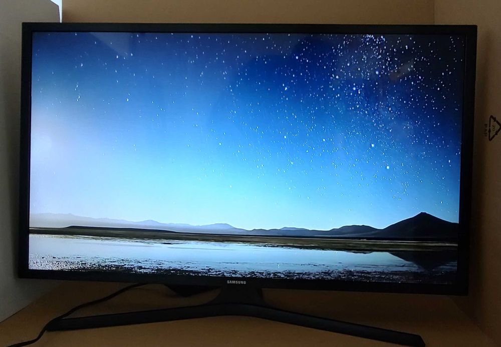 Телевизор SAMSUNG T32H390FEV