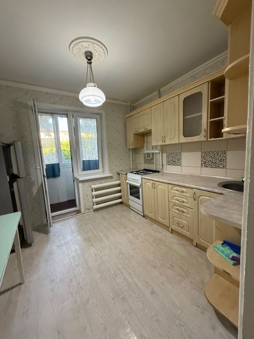 2 комн квартира Сокол , 8 школа
