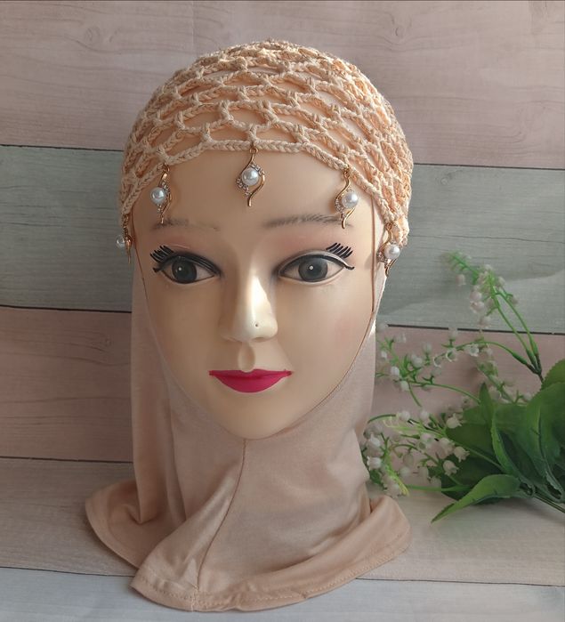 Этно такия (тюбитейка)