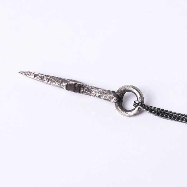 Сребърен медальон острие 925 | Мъжка висулка кинжал талисман за сила