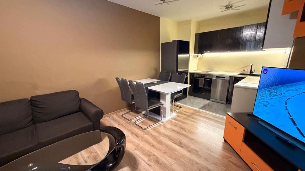 Дава се под наем Двустаен апартамент в София, Зона Б-19 - 56 кв.м за 598.23 € - Снимка #1