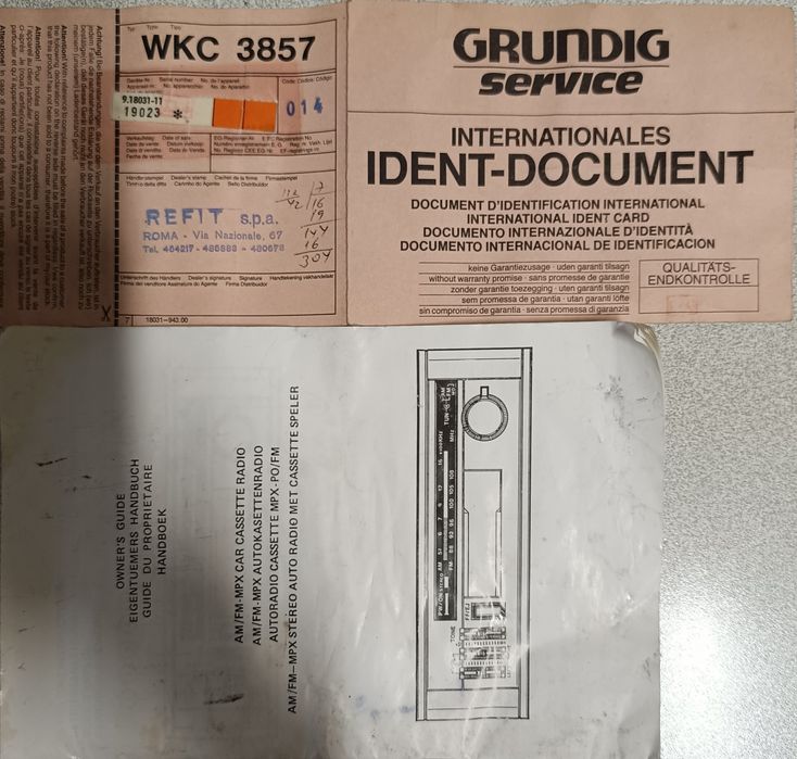 Set ani 80 casetofon+boxe+antenă stare perfectă de funcționare