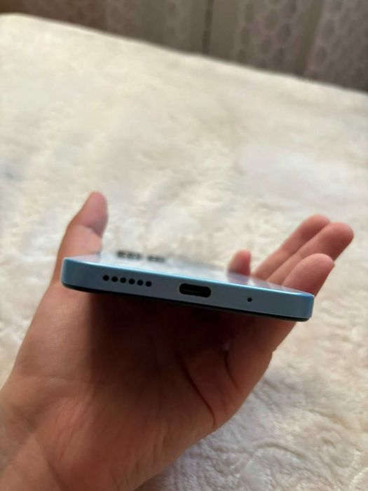 Продам телефон Redmi 12