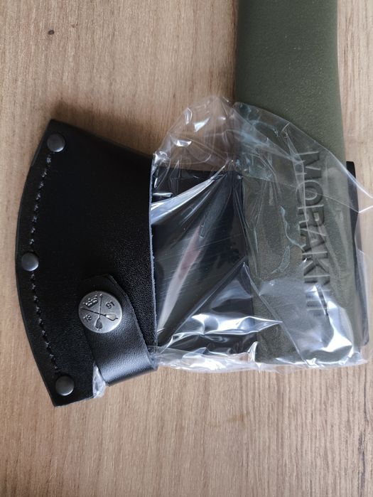Топор фирмы Morakniv