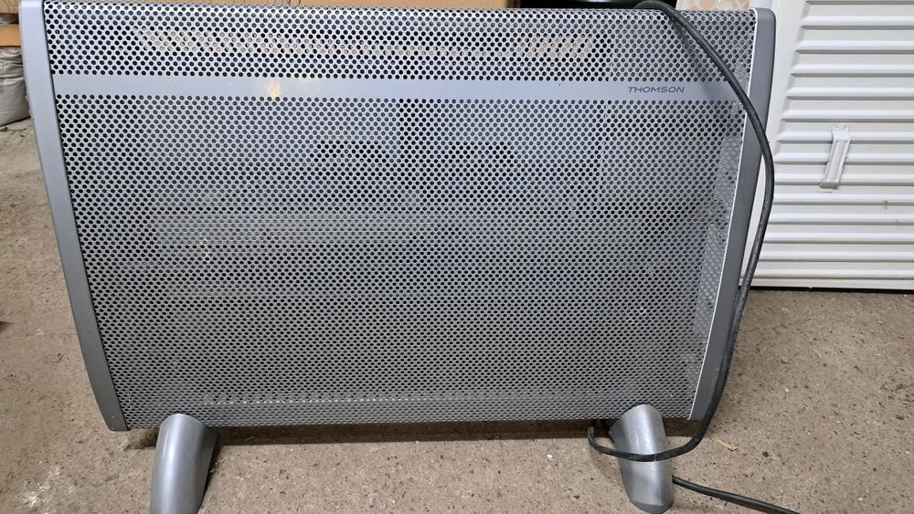 Vand radiator electric