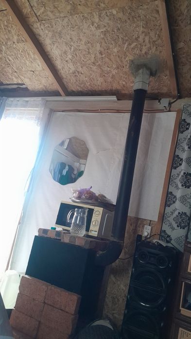 Продам  домик обшитый.