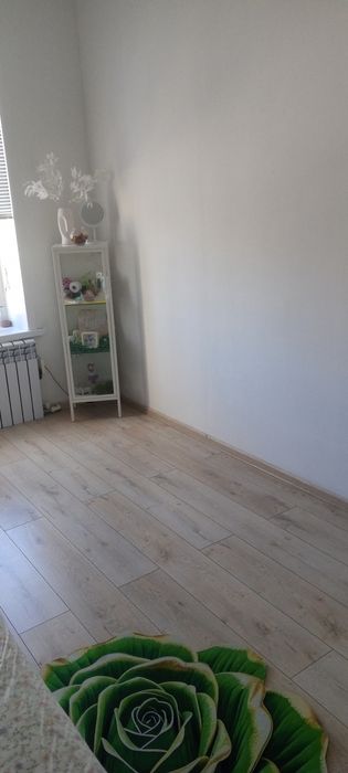 Сдам половина кабинета