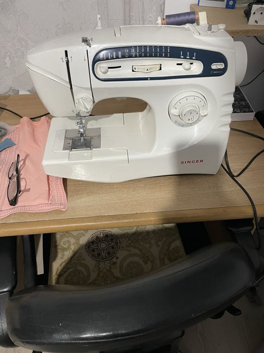 Masina de cusut Singer