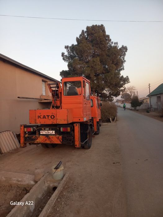 Kato avtokran 7t