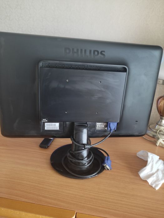 Монитор и системный блок