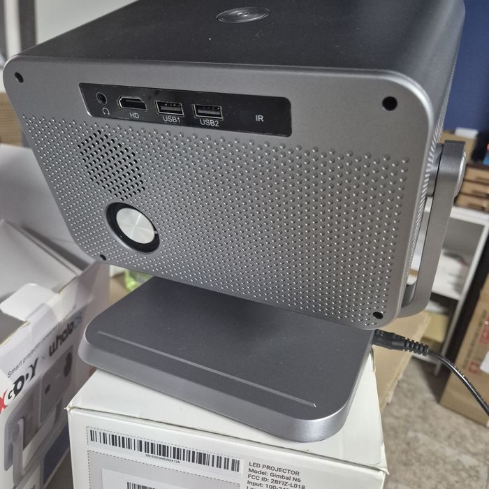 ТопЦенаSmart2025г.4K Smart проектор с Android  5G WiFi6 и Bluetooth