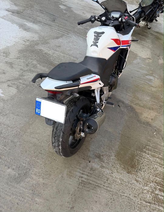 Honda CBR500R 2013 avariata