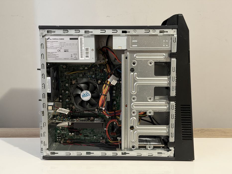 Геймърски компютър i3-2100, GT 730, 4GB