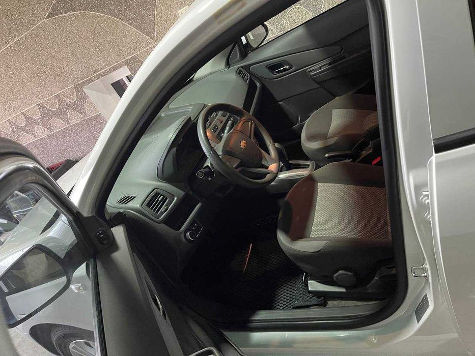 Cobalt 2024 4-pozitsiya  Rangi oq 11 150$