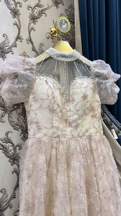 Платья вечерние 150$