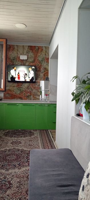 SROCHNA!! Shayxontohur rayoni Xuvaydo maxalasida 3 xonali uy  sotiladi