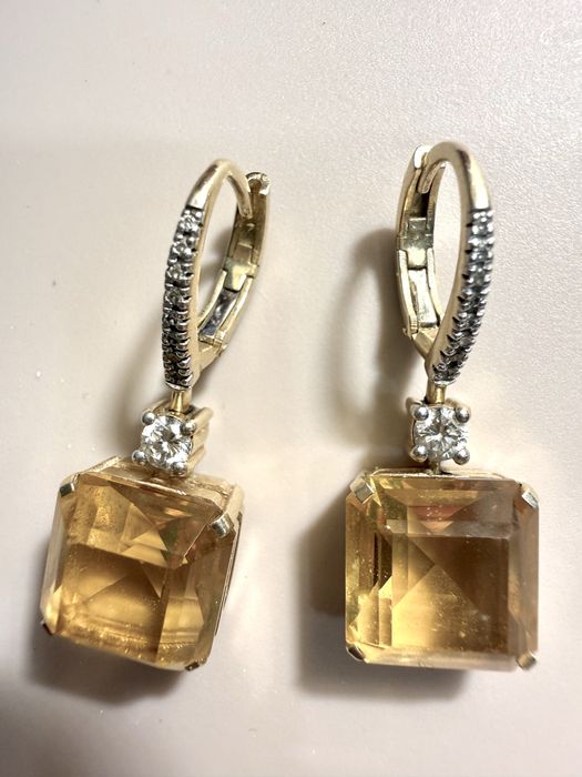 Продам серьги золото