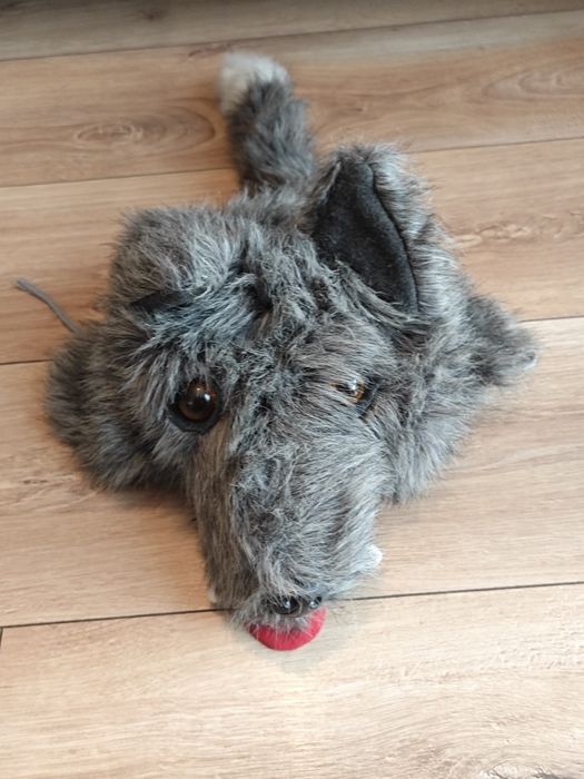 Caciula blana Elon model lup marime L