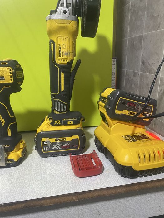 Продам болгарку и шуруповерд..