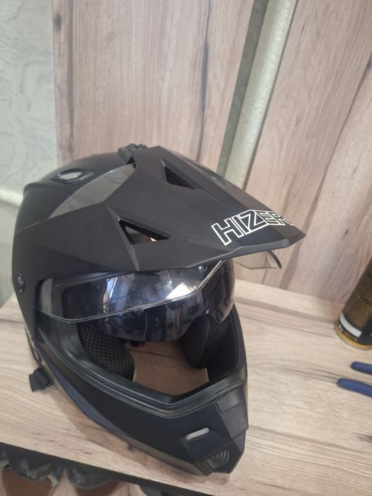 Продам шлем для ендуро