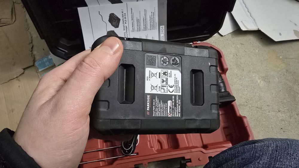 Cheie Antrenor cu clicket Parkside Perf 20V Si Masina Insurubat 12V