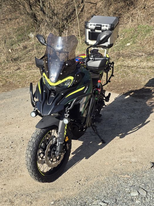 Benelli TRK 702X