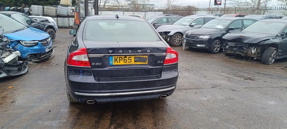 Dezmembrari / Dezmembrez Volvo S80 II [Fabr 2006-2016] 2.0 D4204T5 cutie viteze automata cod culoare 467 Magic Blue