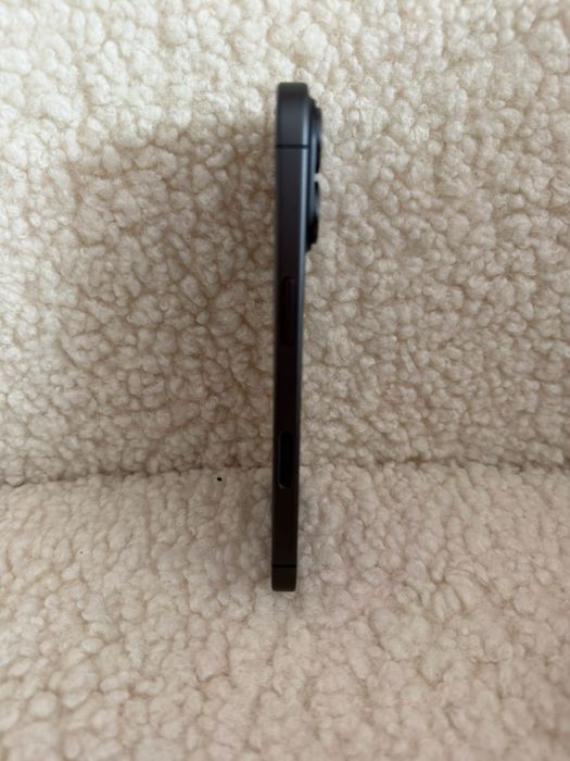 НОВ!!!  Iphone 17 256bg