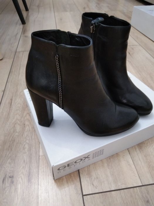 Зимние ботинки женские Geox