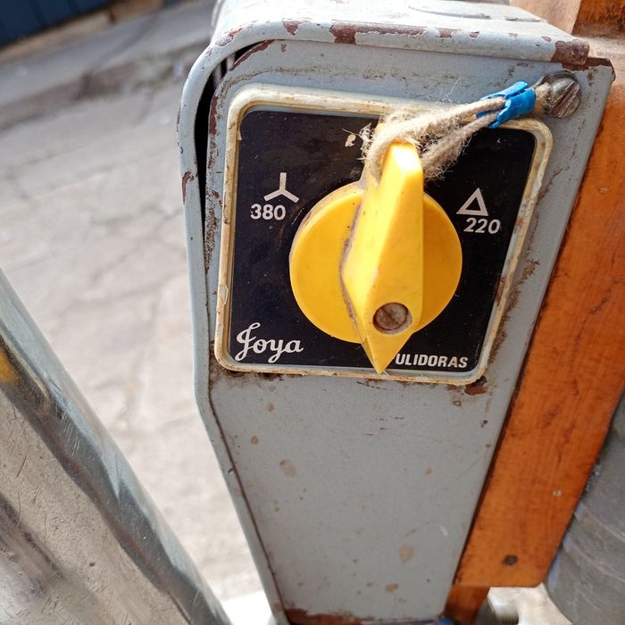 Mașina de șlefuit parchet Joya 300