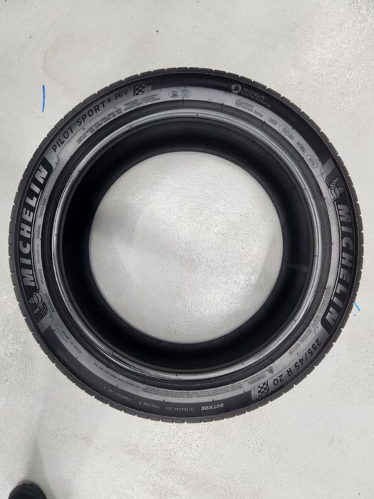 235/50/20 255/45/20 Michelin balon
