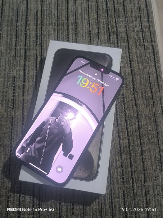 Айфон 13. 128гб.