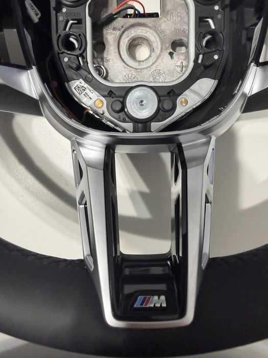 Volan BMW M-Pachet F70 / U10 / U11 / X1 / X2 / Seria 1 / Seria 2 – Original – Padele Boost