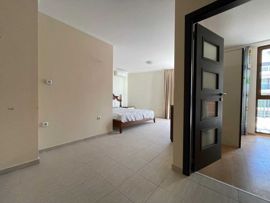 Продава се Четиристаен апартамент в Свети Влас - 117 кв.м за 1112 €/кв.м - Снимка #18