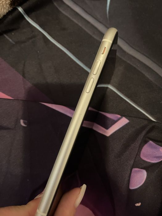 Iphone 11 pt piese.     Recarosare