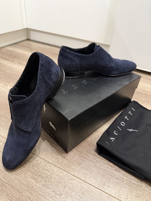 Cesare Paciotti обувки