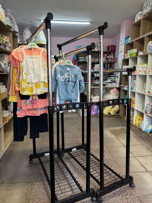 Стойка за дрехи( регулируема)