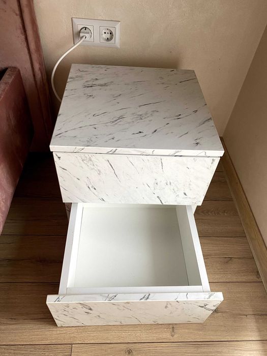 Конзолни шкафчета за огледало, подарък нощно шкафче