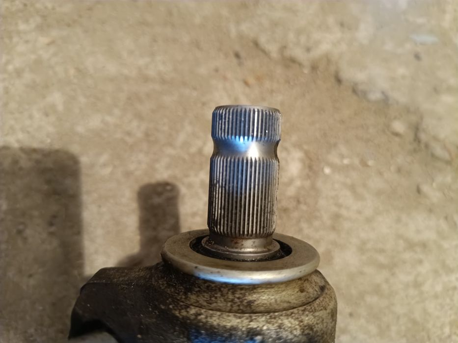 Продам рулевую рейку Ауди А6 С4