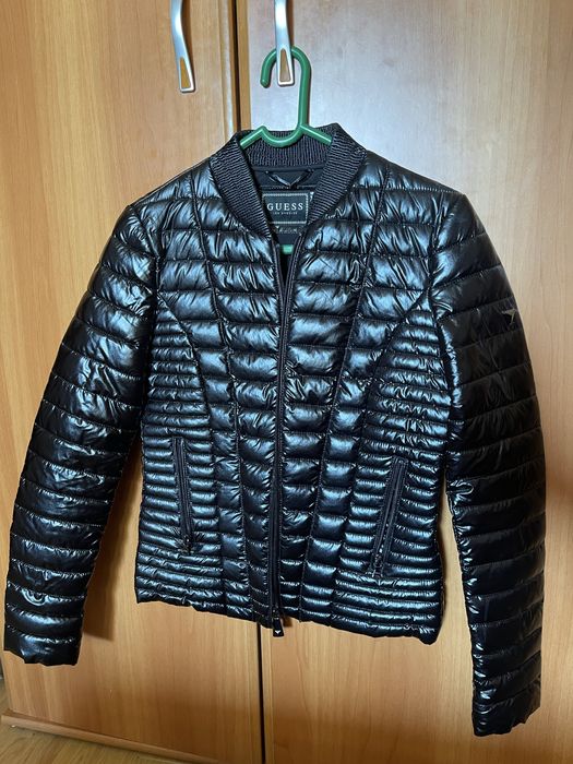 Geaca Guess slim fit XS
