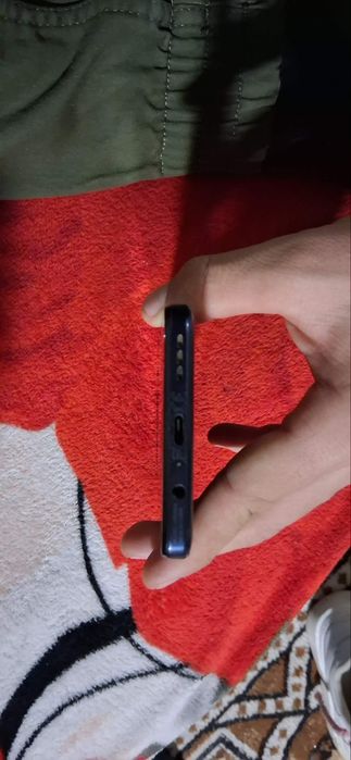 Motorola g54 – stare bună, ecran crăpat – funcțional