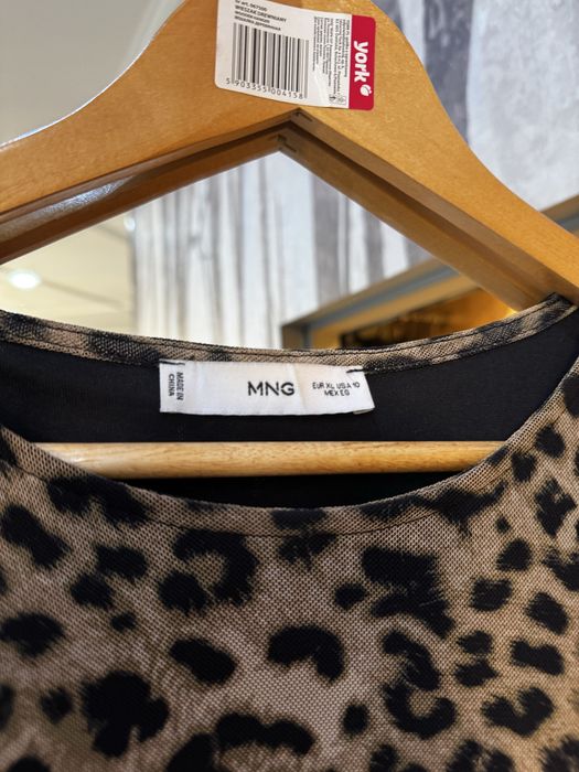 Платье женское от  MANGO