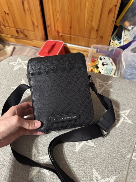 Барсетка Tommy Hilfiger
