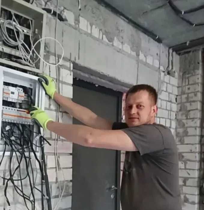 Электрик недорого. Монтаж прокладка Проводки