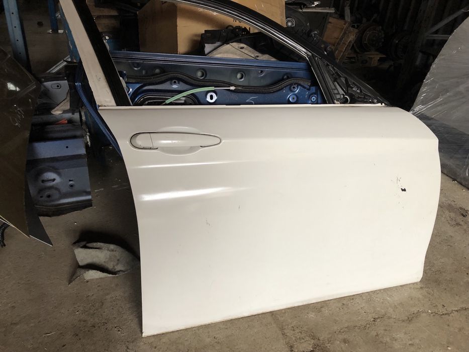 Usa dreapta fata bmw Seria 1 f20. Culoare alb.